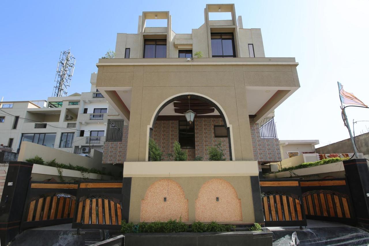 Capital O 36691 Hotel Aashirwad Inn جبلبور المظهر الخارجي الصورة